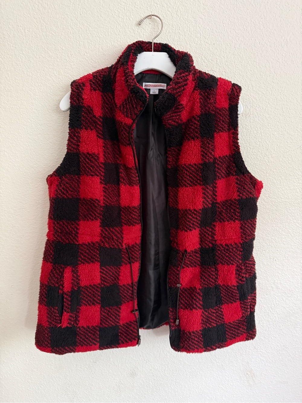 jason maxwell Red and Black Plaid Sherpa Vest size Large